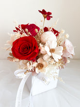 Load image into Gallery viewer, Rustic Pot Arrangement- Red| Dried Flowers Dubai & UAE | Luxury Gifts & Home Décor Delivery| Online Flower Bouquet