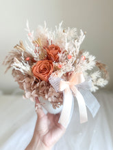 Load image into Gallery viewer, Rustic Orange Mini Pot - Dried Flowers
