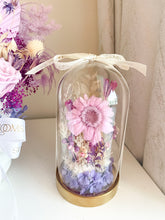 Load image into Gallery viewer, Gerbera Daisy Lavender- Dried Flower Glass Dome
