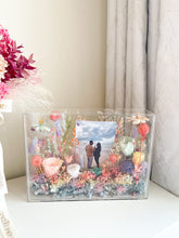 Load image into Gallery viewer, Bloom Box (Customized) - Dried Flowers with Fairy Lights
