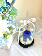 Load image into Gallery viewer, Blue Fairy Bloom Infinity Floral Glass Dome

