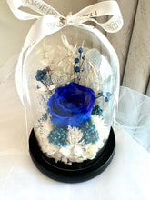 Load image into Gallery viewer, Blue Fairy Bloom Infinity Floral Glass Dome
