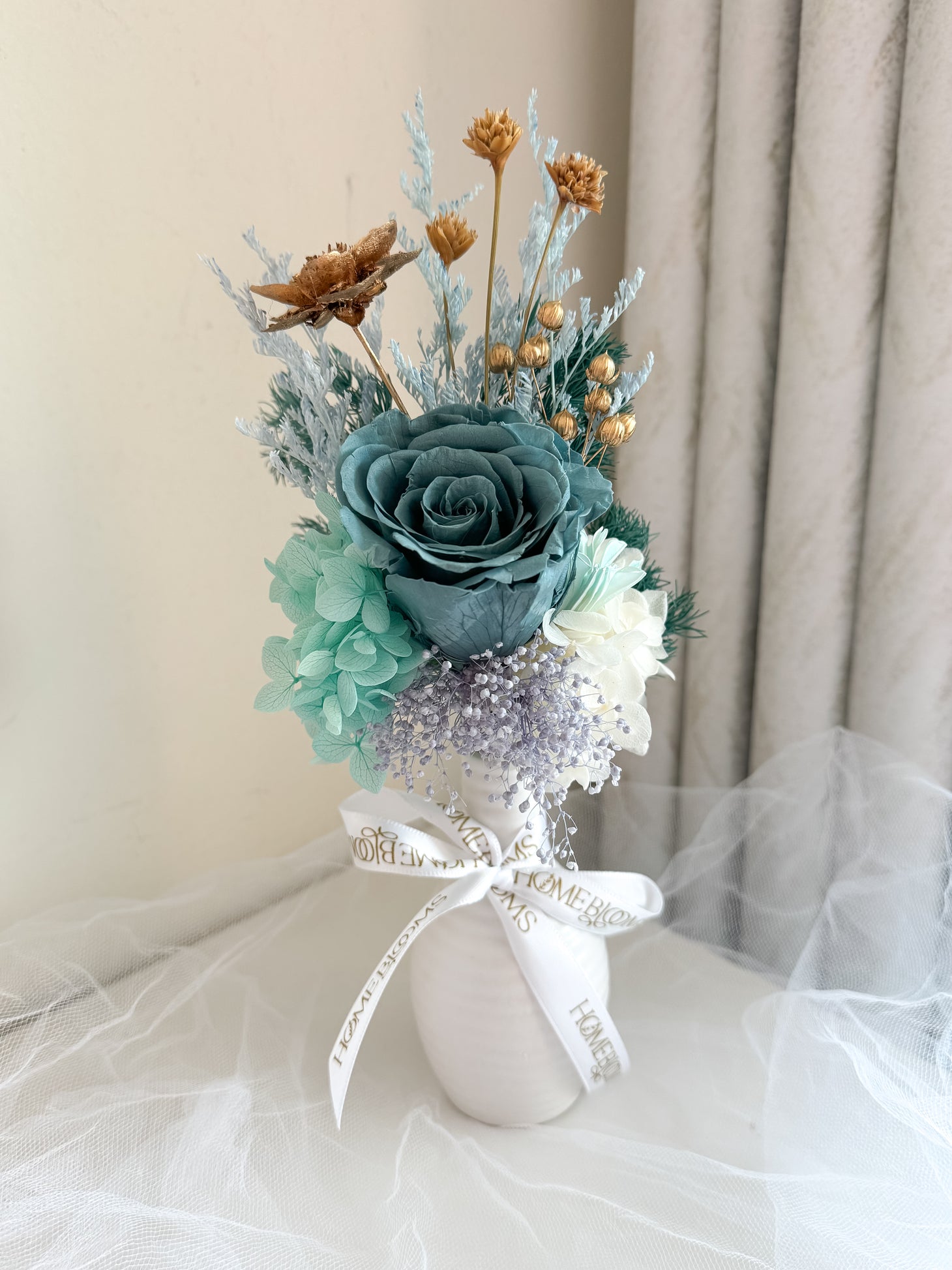 Petite Vase Arrangement- Teal |Preserved Flowers UAE | Long-Lasting Floral Arrangements & Gifts