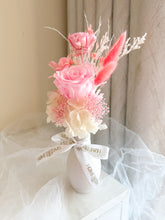 Load image into Gallery viewer, Petite Vase Arrangement- Pink| Preserved Flowers UAE | Long-Lasting Floral Arrangements &amp; Gifts
