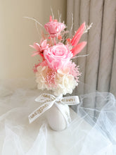 Load image into Gallery viewer, Petite Vase Arrangement- Pink| Preserved Flowers UAE | Long-Lasting Floral Arrangements &amp; Gifts
