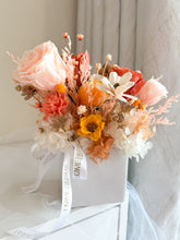 Load image into Gallery viewer, Sunrise Pot Arrangement- Orange| Dried Flowers Dubai &amp; UAE | Luxury Gifts &amp; Home Décor Delivery| Online Flower Bouquet
