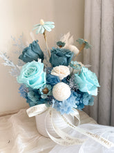 Load image into Gallery viewer, Aqua Breeze Arrangement-| Dried Flowers Dubai &amp; UAE | Luxury Gifts &amp; Home Décor Delivery| Forever Flowers
