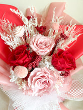 Load image into Gallery viewer, Love Infinity Vase Bouquet | Preserved Flower Bouquets UAE | Luxury Gifts That Last | Flower Delivery in Dubai
