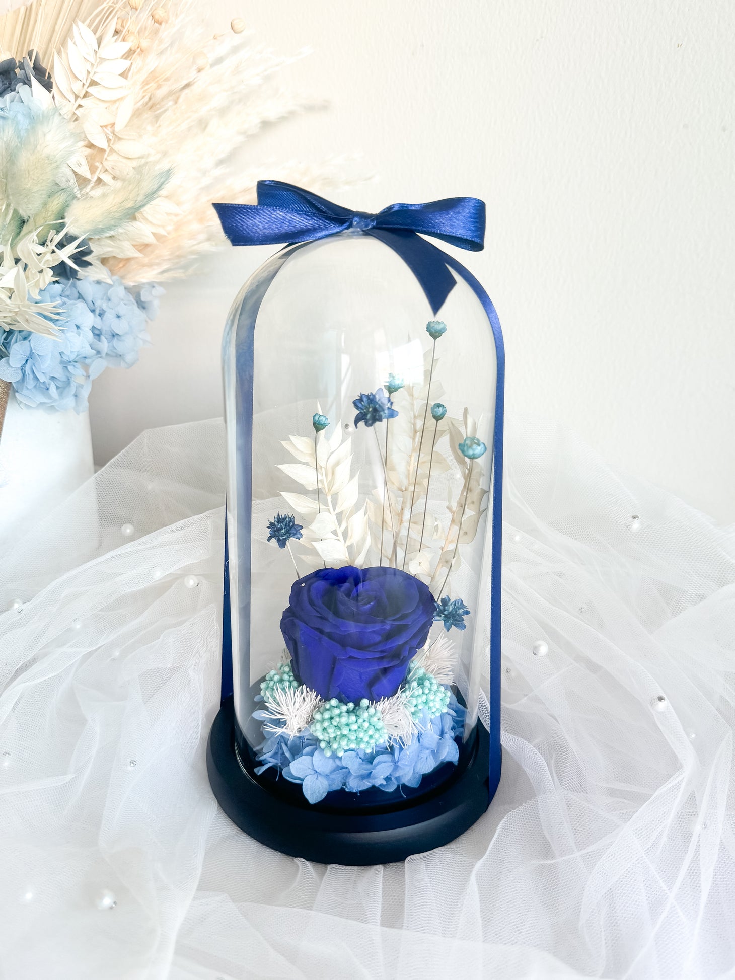 Eternal Blue - Dried Flower Glass Dome