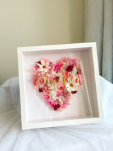 Load image into Gallery viewer, Infinity Floral Heart Frame - Love
